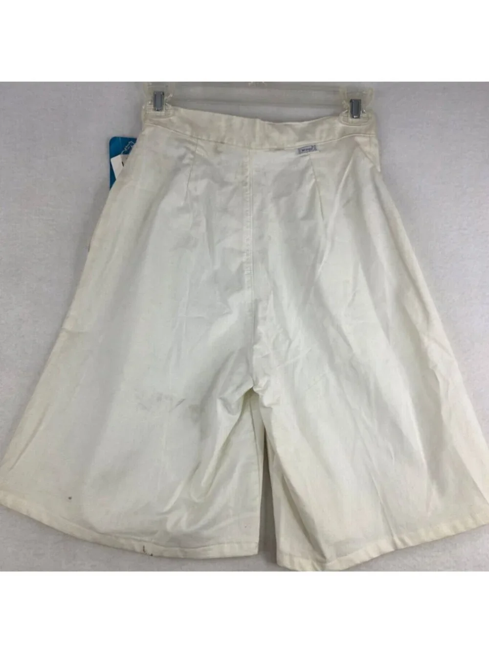 Vintage Wrangler Misses Casual Shorts Sz 6 White Deadstock USA Comfort Americana
